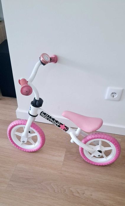 Linda Bicicleta crianca rosa Chicco Pink Comet