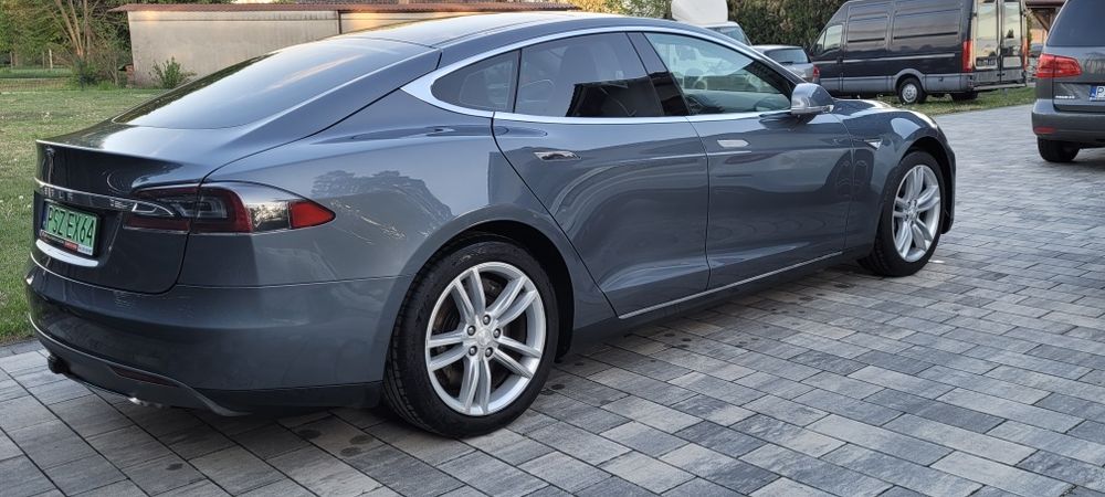Tesla S60 z Niemiec Zarejestrowana
