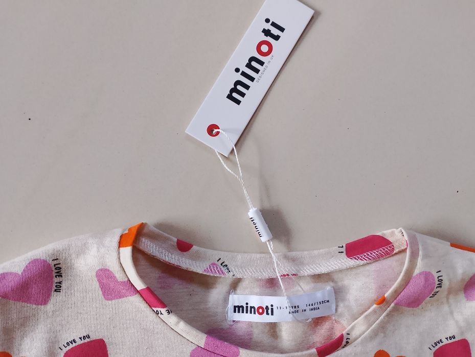 Sprzedam nową sukienkę 146 firmy 51015