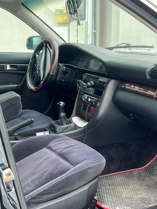 Audi a6c4 2.5tdi 140кс