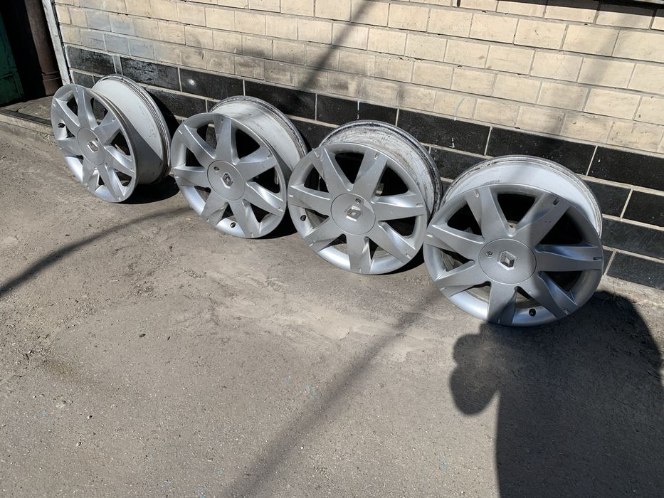 продам диски рено 4*100 R 17 на рено меган 2