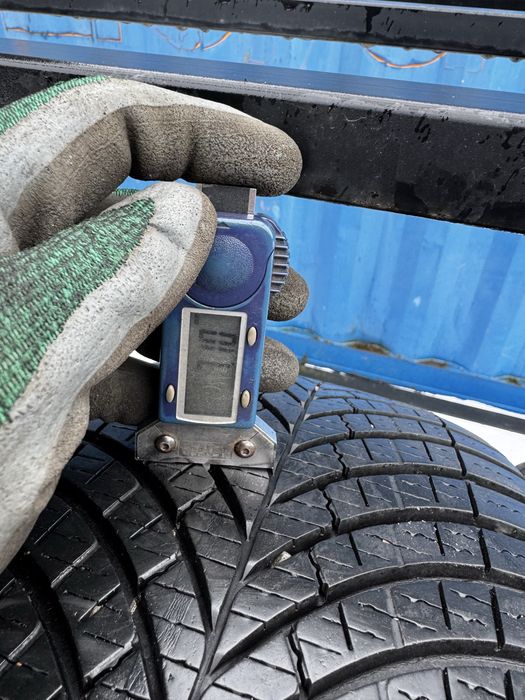 Dwie Opony goodyear vector 4seasons gen-3 225/55/17 2023r.