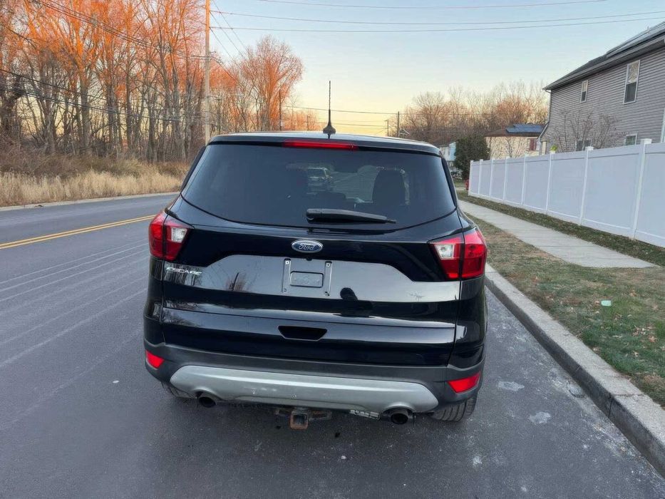 Ford Escape Titanium      2017