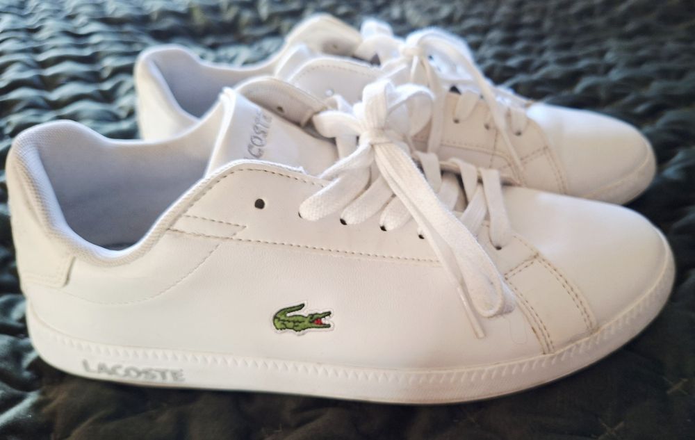 Sneakersy Lacoste Graduate  białe Bl 1 Sfa Wht rozm. 39,5