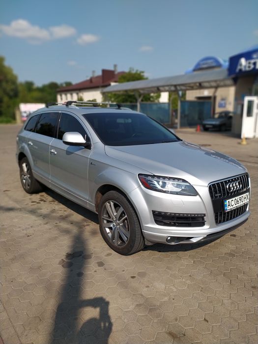 Обміняю ауді Q7 на нерухомість