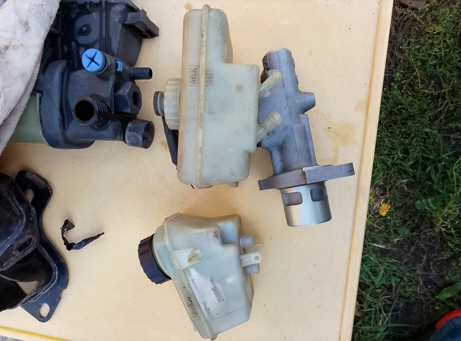 Остатки запчастей е 36