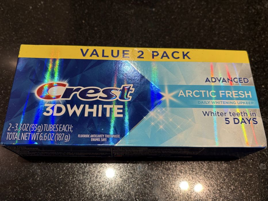 Amerykanska wybielajaca pasta do zebow - 2 pack Crest 3D White