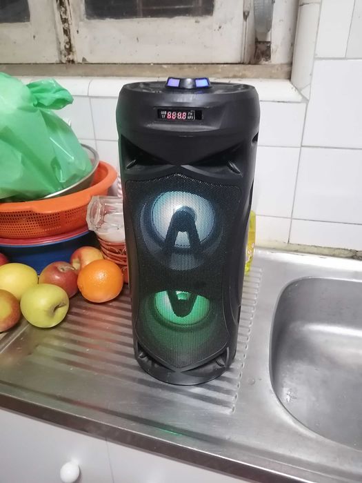 Coluna portátil com som, rádio, Mp3, Bluetooth, mocrofone