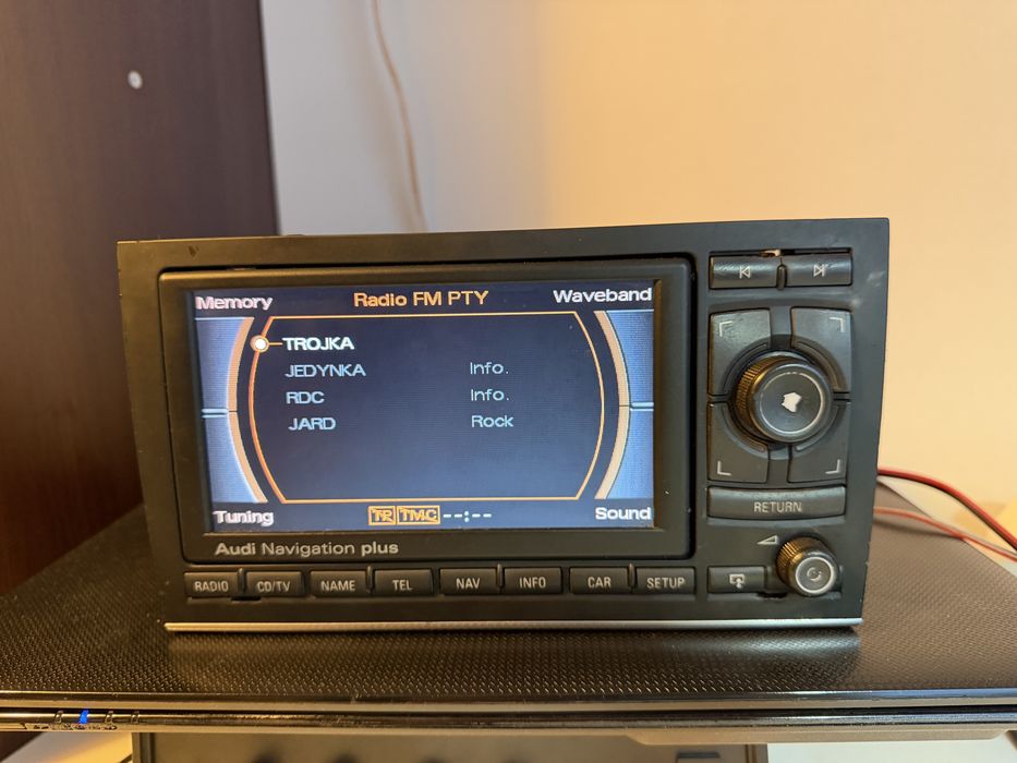 Rns-e radio audi a4 b6 b7