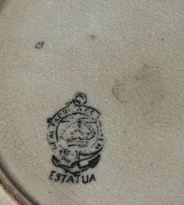 Prato Real Fábrica de Sacavém com amazona