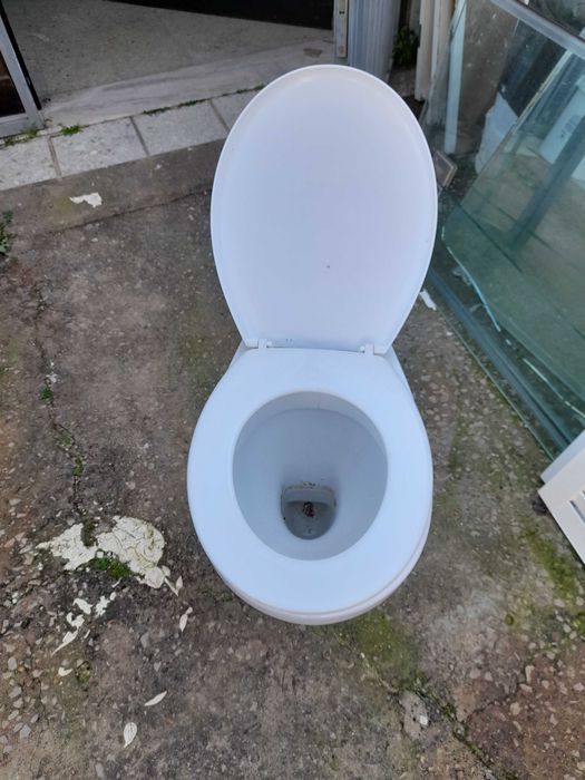 Sanita nova para vender