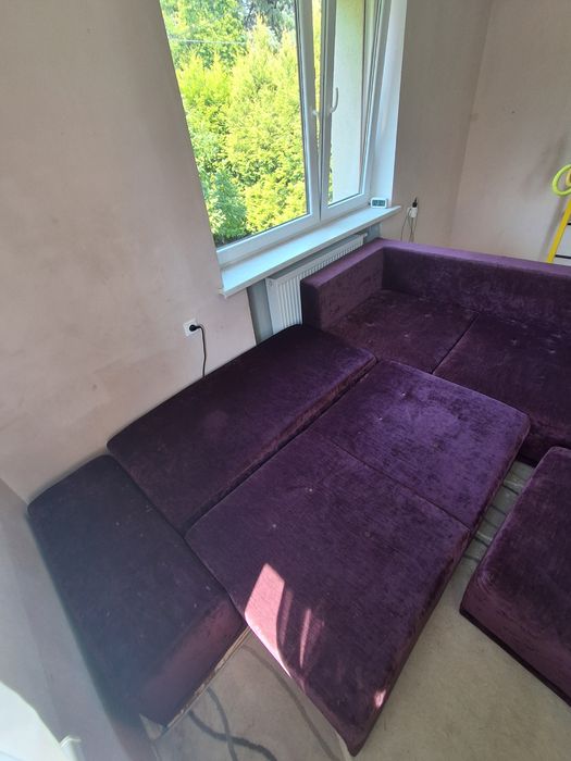 Rogówka sofa z pufą