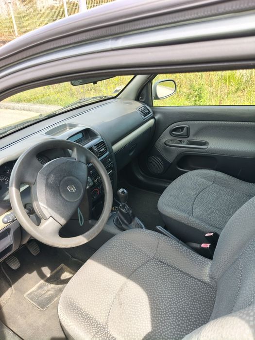 Renault Clio comercial 1.5dci