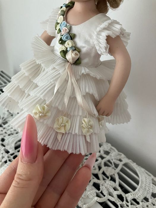 Kolekcjonerska lalka porcelanowa shirley temple