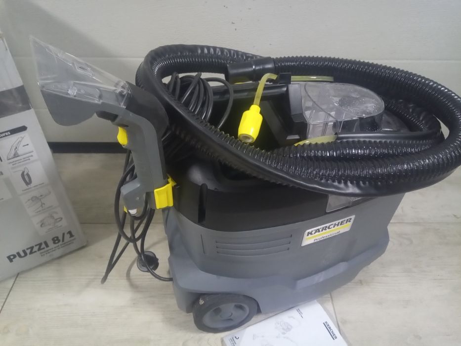 Karcher Puzzi 8/1c odkurzacz piorący , model 2024