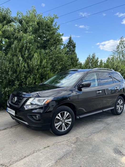 Nissan Pathfinder 2017 VIN 5N1DR2MM4HC901667 фото оголошення 5 з 19