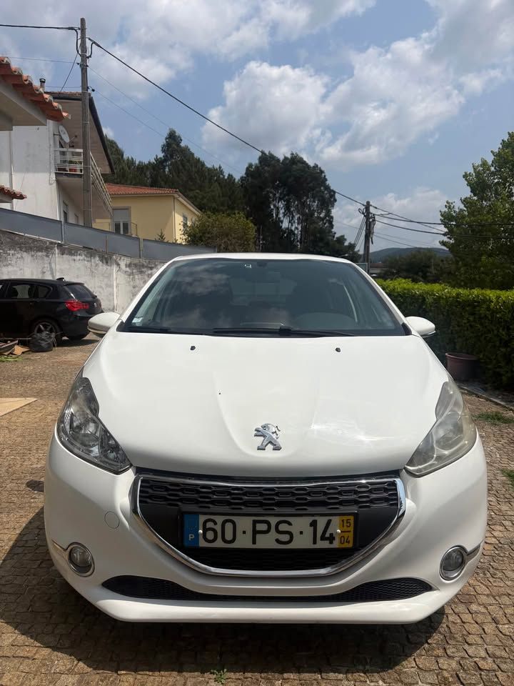 Peugeot 208 1.4 HDi