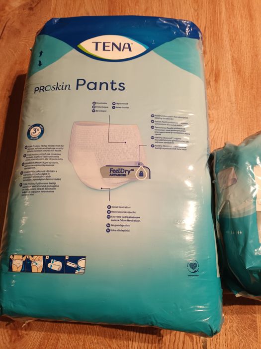 Pieluchomajtki Tena rozm L ( opak - 30 szt ) plus  6 szt