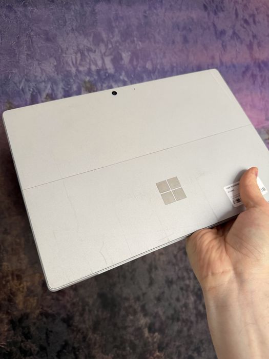 Microsoft surface pro 7 i5 8gb 128ssd