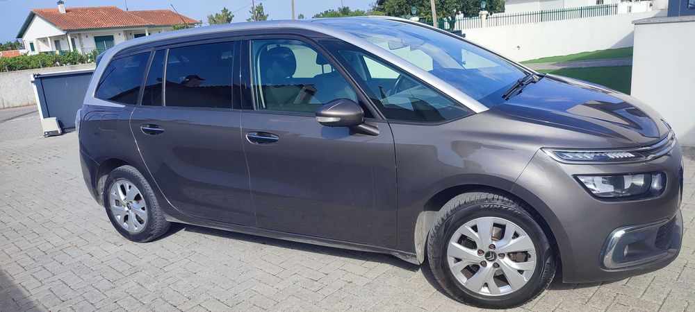 Citroën C4 Grand Picasso 1.6 e-HDi Exclusive — photo 3