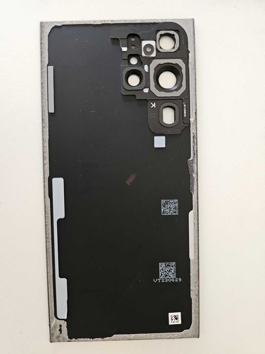Cobertura traseira Samsung S23 Ultra (dano parcial)