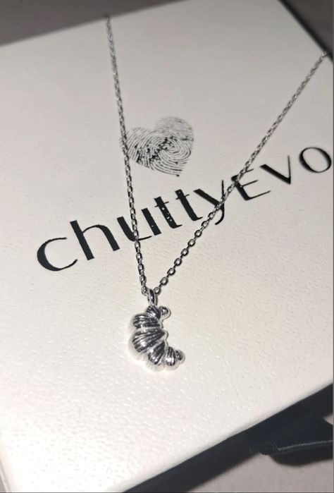 Срібна підвіска кольє Chuttyevo Круасан
