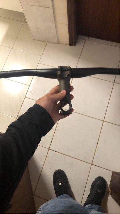 Vendo volante de bicicleta , com mesa
