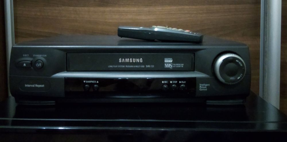 Видеомагнитофон Samsung svr-131