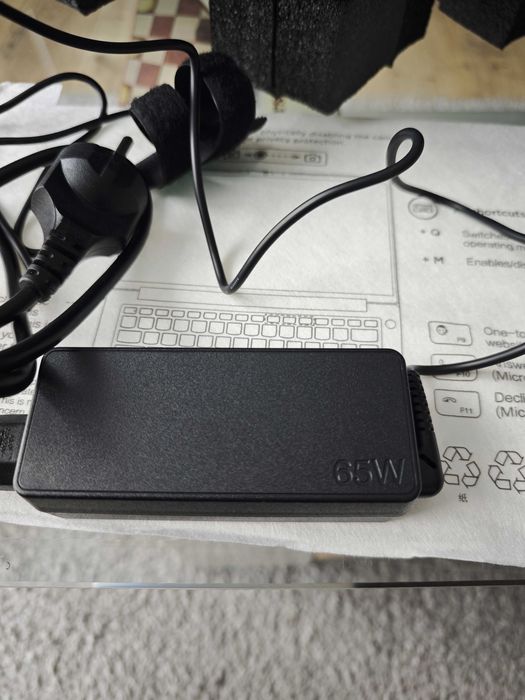 Lenovo V14 G4 Ryzen 5 7520U / 16 GB RAM / 512 GB / W11 / Gwarancja 2l