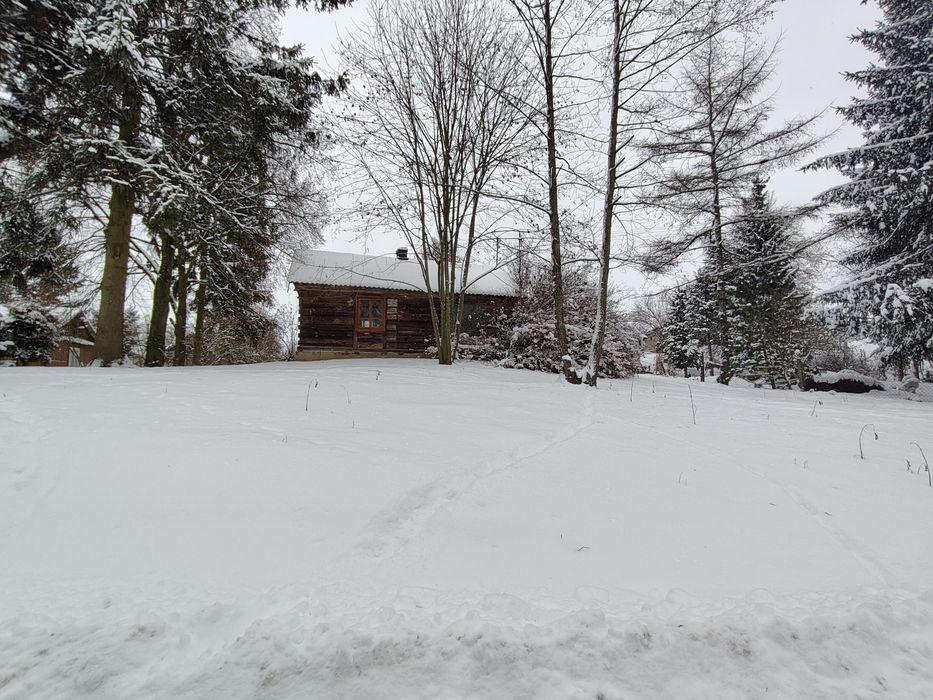 Działka budowlana z domem  47 arów blisko Nałęczowa