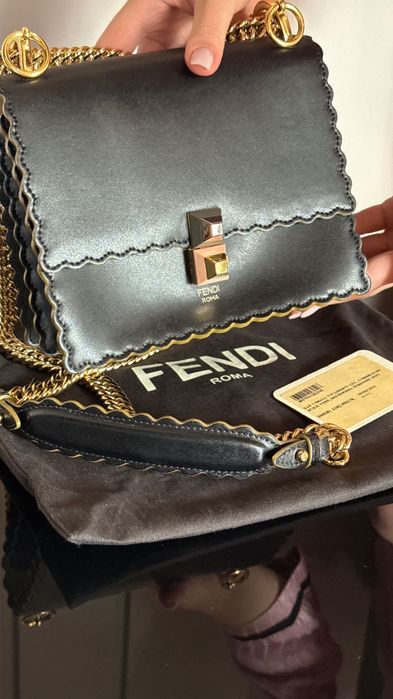 Продам Сумку Fendi оригінал