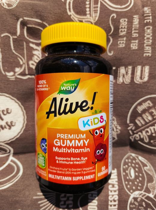 Alive kids вітаміни для дітей дитячі мультівітаміни мармеладки жуйки детские витамины для детей желейки 60 90 120 шт