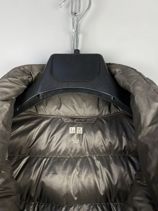 Жіноча пухова жилетка пуховик Uniqlo мікропуховик