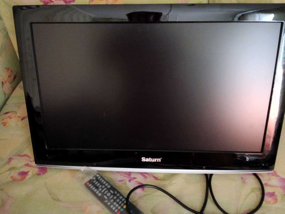Продам телевізор Saturn LCD 263