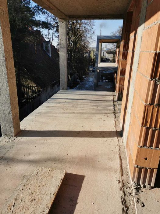 Mieszkanie z tarasem i klimatyzacją w nowym budynku w Namyslowie