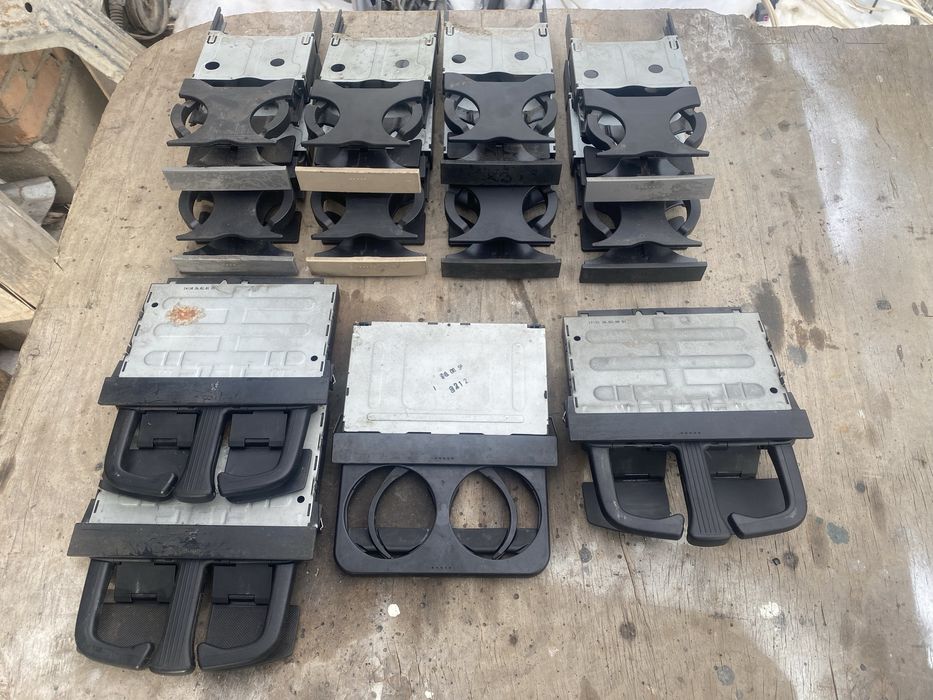 підстаканник гольф 4 бора пассат б5 б5+ шаран алхамбра Ауди А6С5