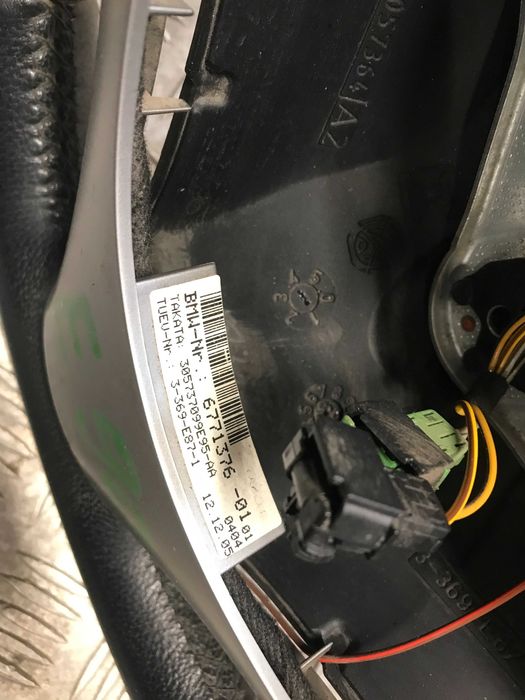 Bmw e90 e91 e87 e81 kierownica oryginał trój ramienna