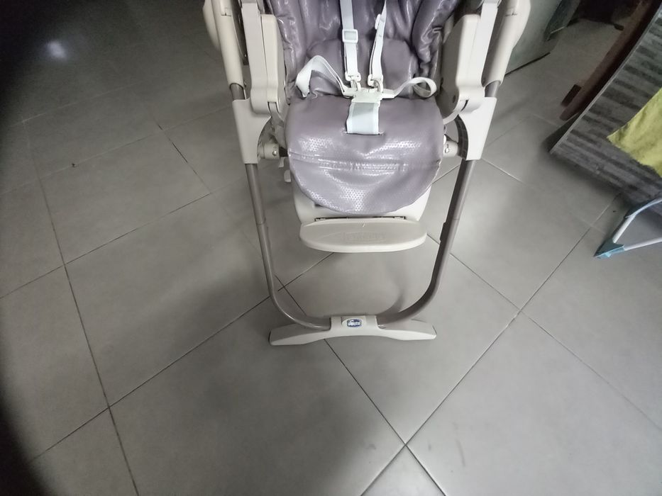 Cadeira de refeiçõe (chicco)