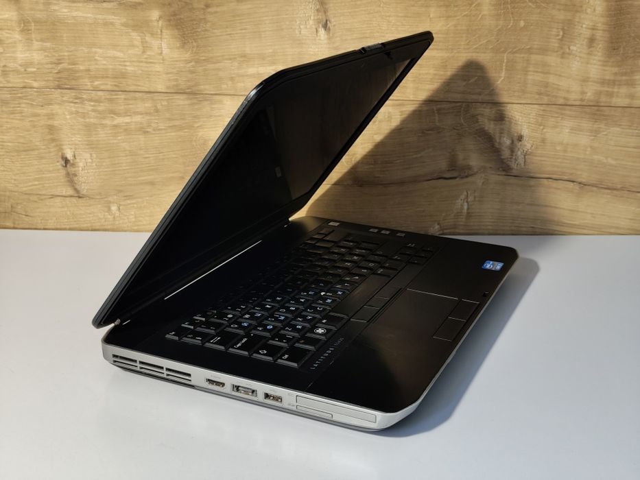 Супер надійний ноутбук  DELL 14"/Core i3/8 ОЗП/ SSD