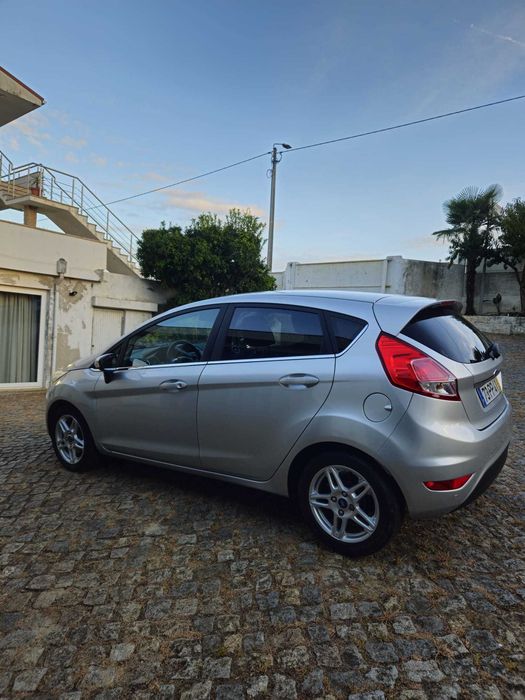 Ford Fiesta 1.0 Trend – 80 cv | 2015 | 174.633 km
