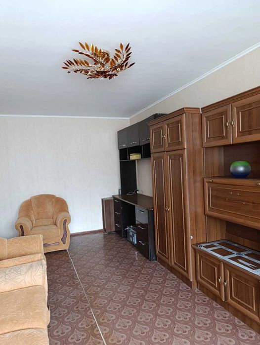 Продам хорошу 2-о к/к на вул.Шатіла біля Ст.Автовокзалу.