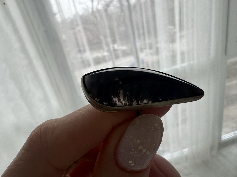 Прикраса  з натуральним каменем