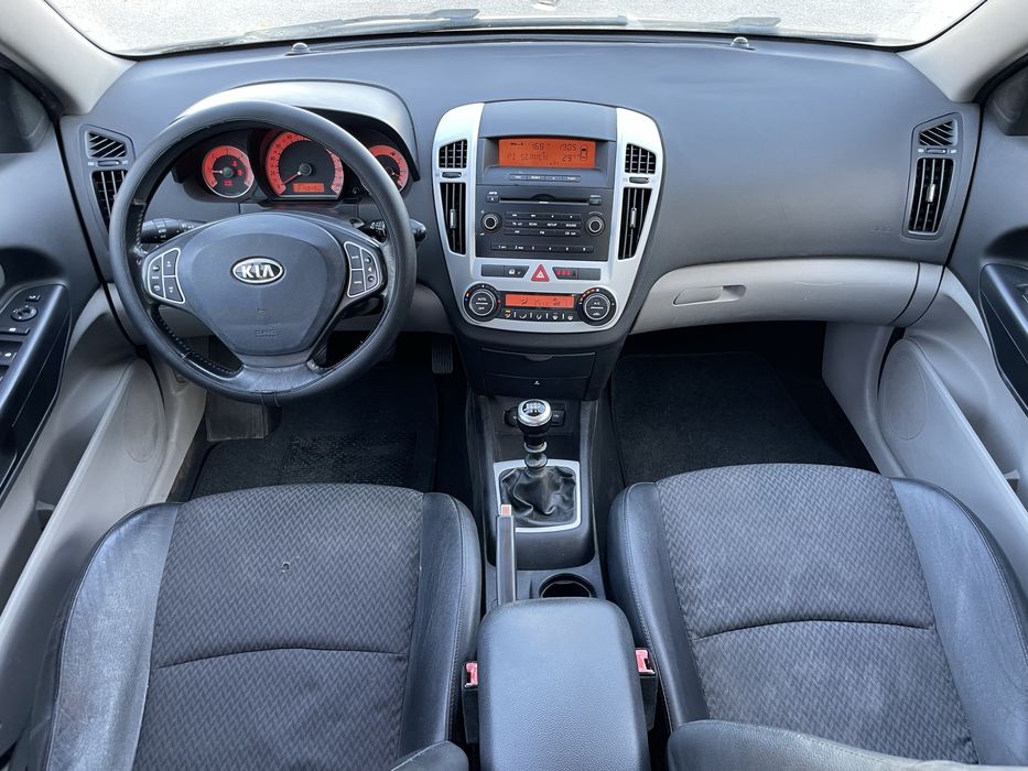 Kia Ceed SW 1.6 CRDi Otimo Estado 214000 kms