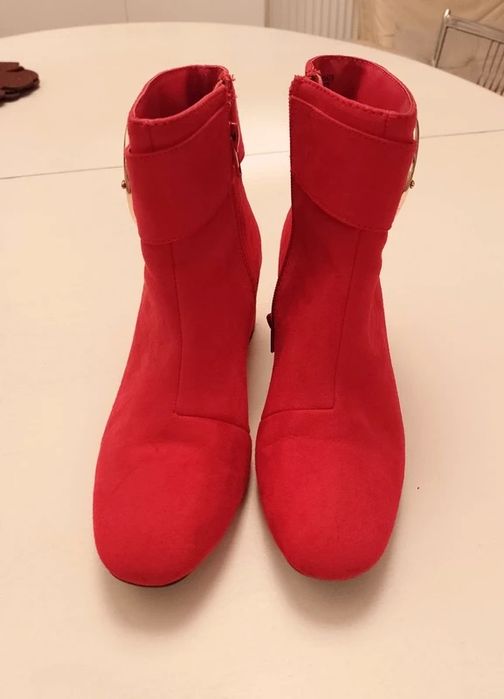 Primark botki z klamrą