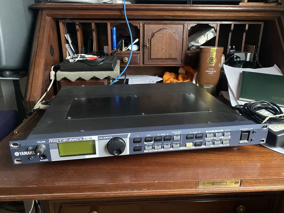 Yamaha motif es sintetizador rack