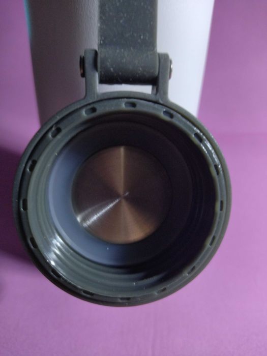 Бутылка для питья.