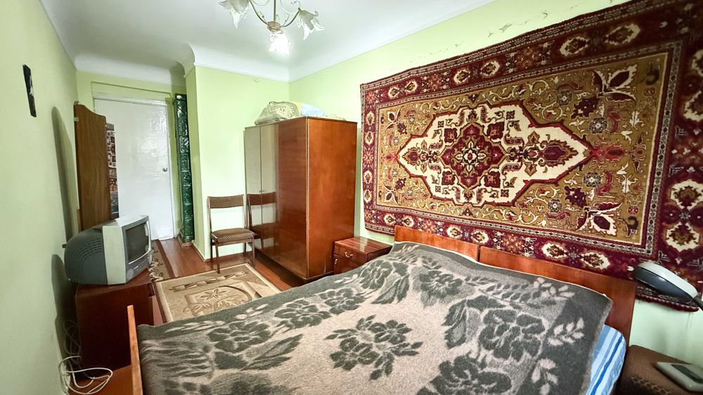 Продаж 2-кім квартири в Новоселиці, індивідуальне опалення