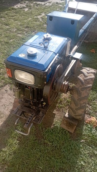 Продам мотоблок зубр 8к.с