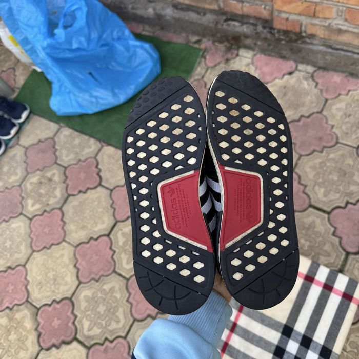 Кроссовки Adidas NMD R1 Black, 38 размер, Оригинал, Кросівки