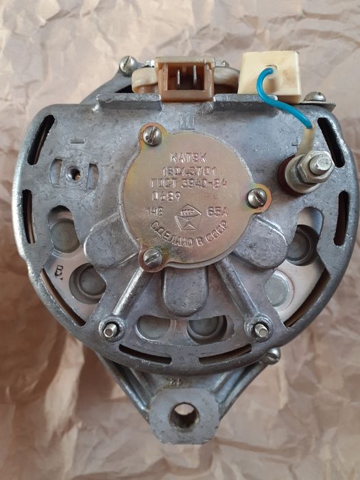 Генератор Газель , Волга дв.402 (14В 65А) ( пр-во КАТЭК) 3000 гр НОВЫЙ